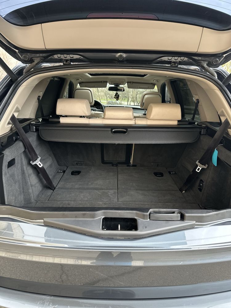 BMW X5 E70 2011 3.0 Бензин