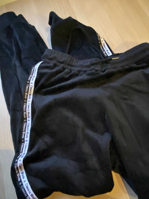 NOWE Spodnie welurowe czarne dresowe, rozm. S/M