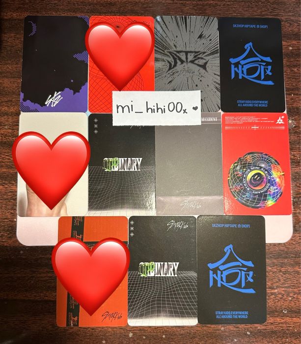 Продаж офіційних карток Stray Kids
