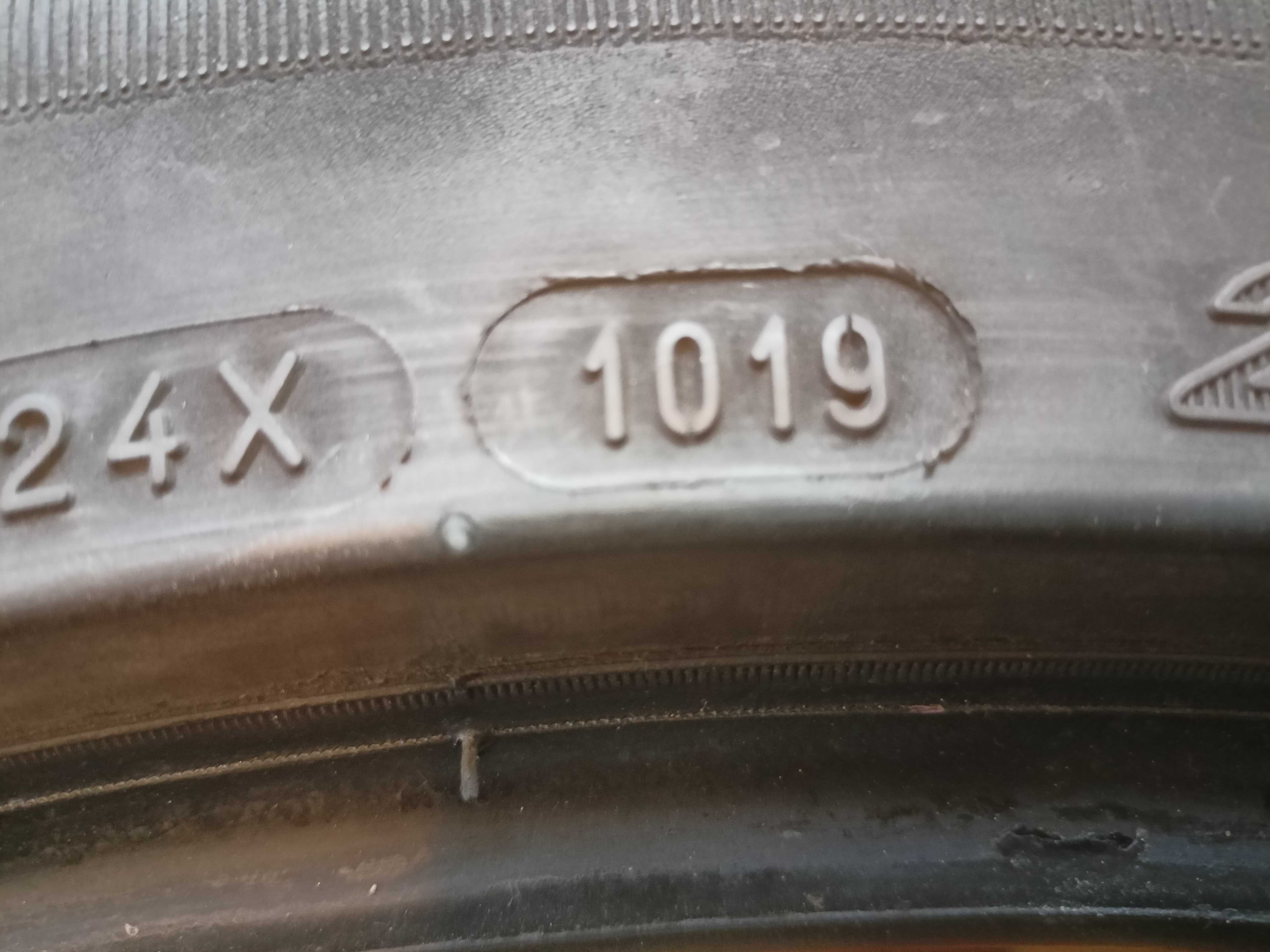 Michelin Pilot Sport 3 235/45ZR18 (98Y) #566&