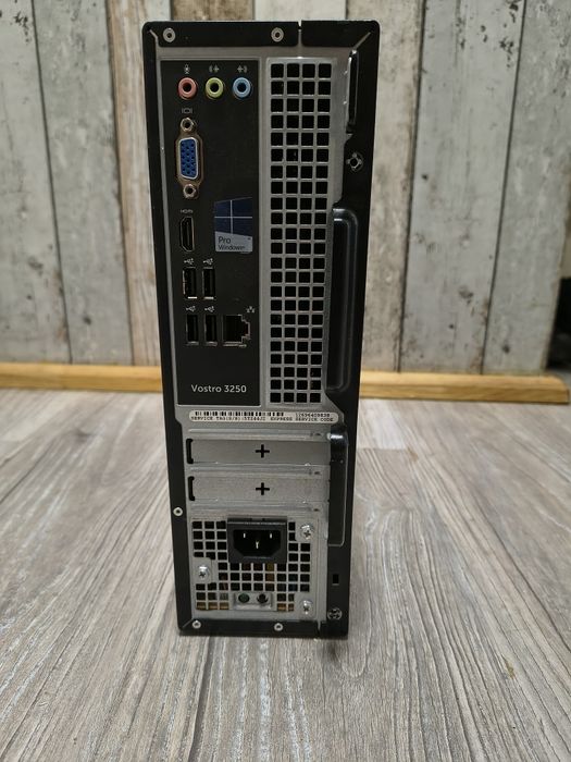 Komputer stacjonarny Dell Vostro 3668 i 5 7400/ Vostro 3250 i5 6400