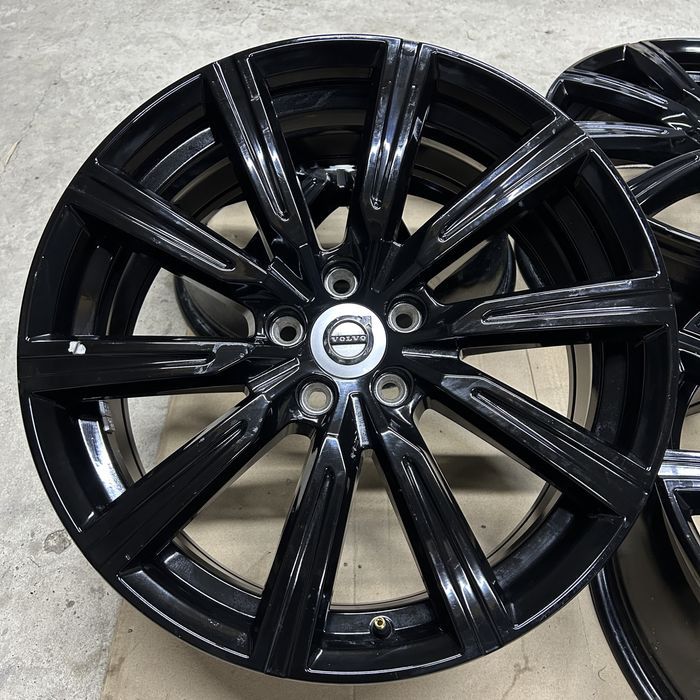Диски 5x108 R19 Volvo XC60 XC40 EX40 EC40 31423852 Jaguar Ford