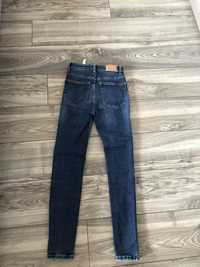 Jeansy damskie ZARA rozm 36