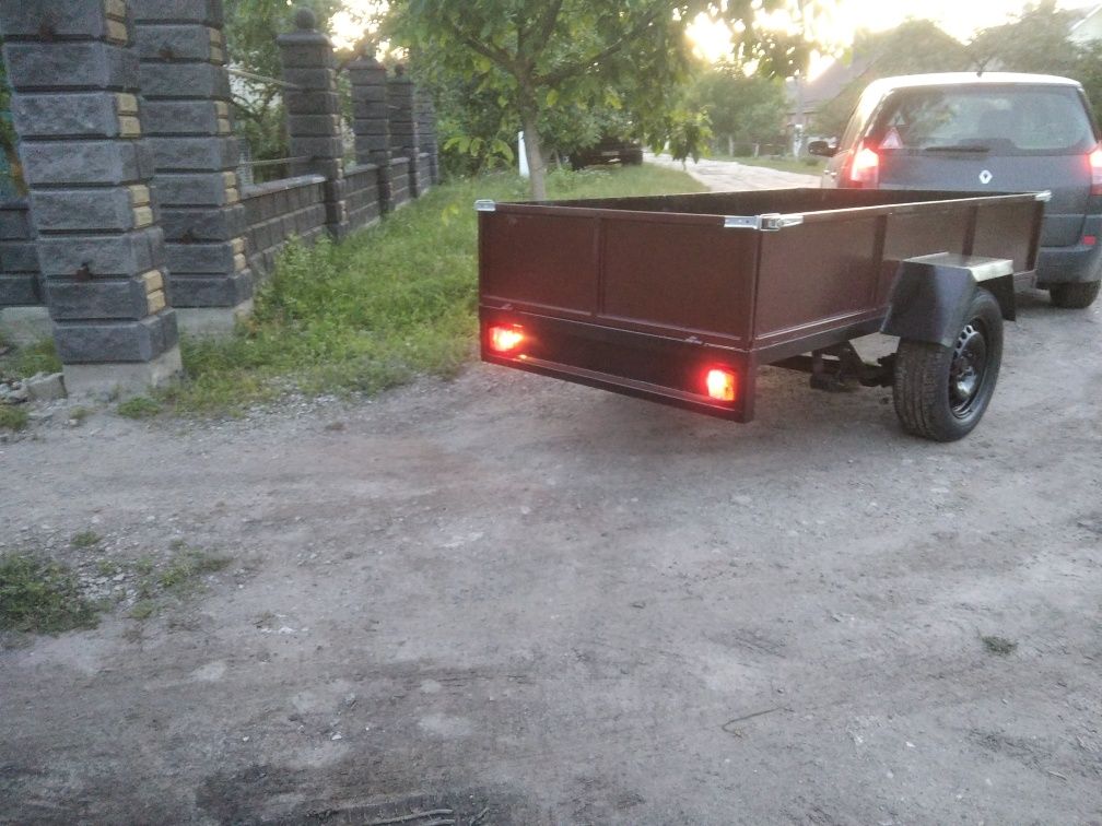 Легковий прицеп під замовлення
