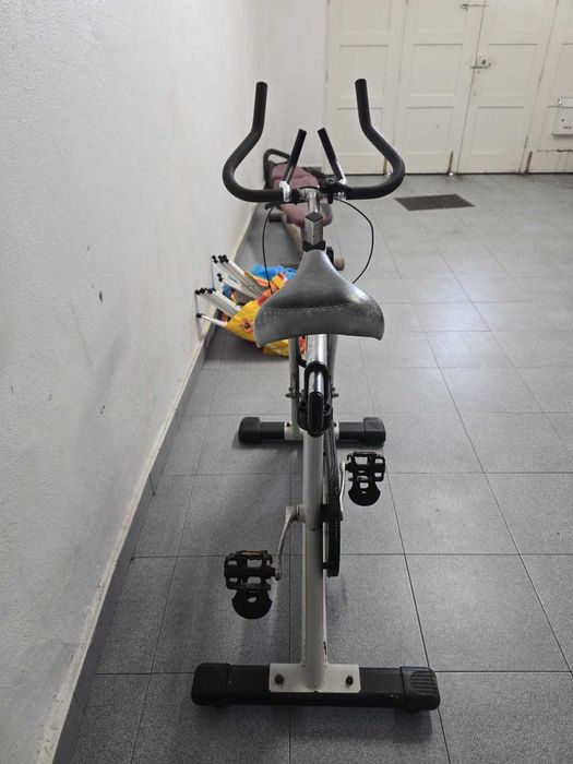 Bicicleta cycling/spinning