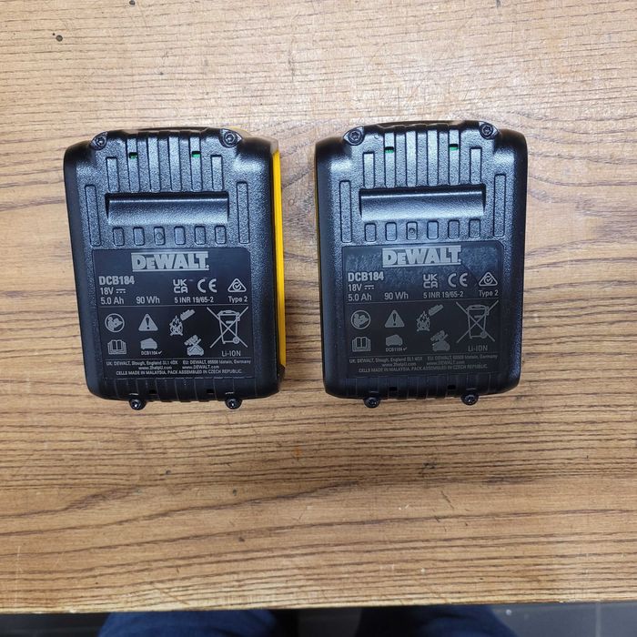 AKUMULATOR XR Li-Ion DEWALT 5.0ah 18v DCB184 bateria 2x5.0ah
