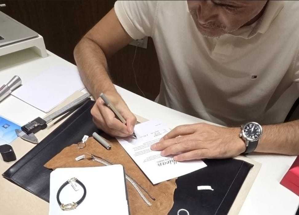 Pulseira em Ouro com 80 Diamantes / Certificado Autenticidade