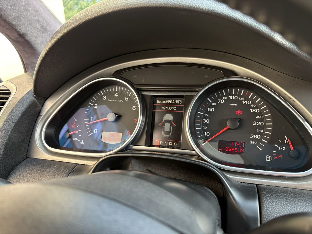 Audi Q7 4.2 FSI V8