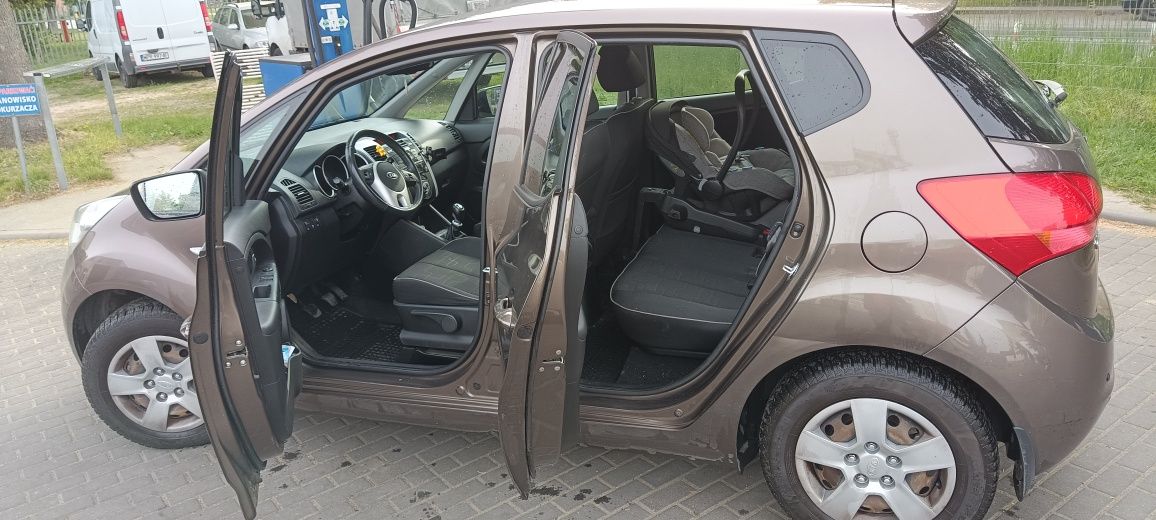 Kia Venga 1.4 b 2012r.