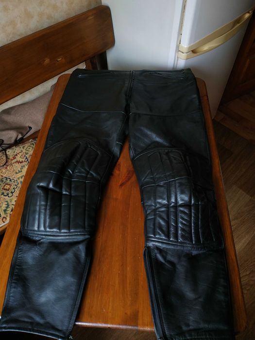 Чоловічий цілісний шкіряний мотокомбінезон ASHMAN 56 розмір XXL UK 36