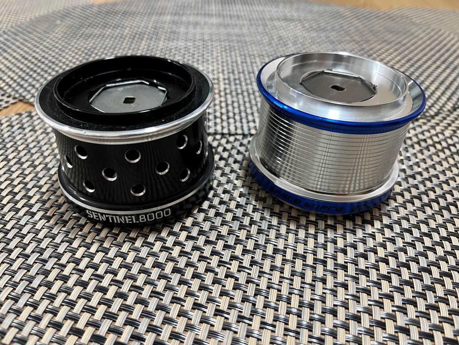 Ofereço Bobines de Carreto surfcasting Vega e Silstar.