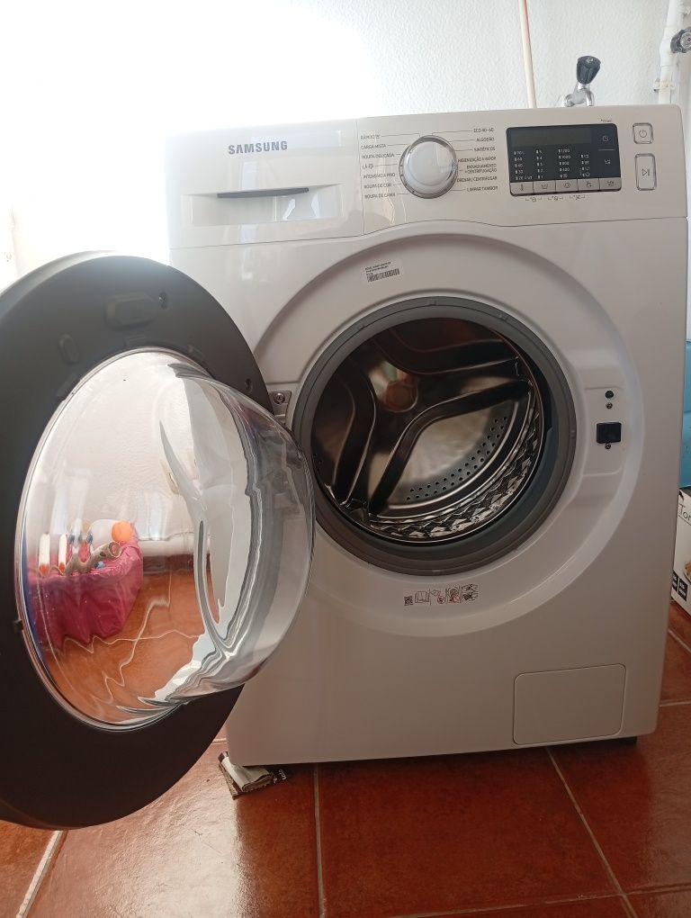 Máquina de lavar Samsung