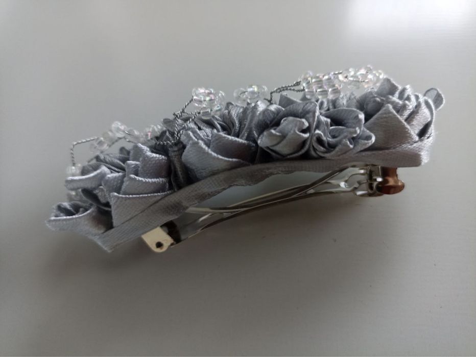 Продам прикраси на волося