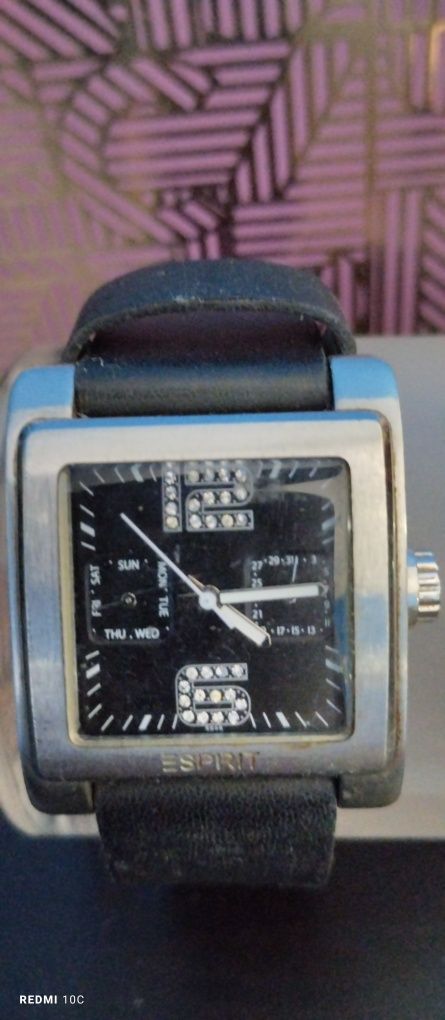 Relógio ESPRIT com bracelete em pele preta