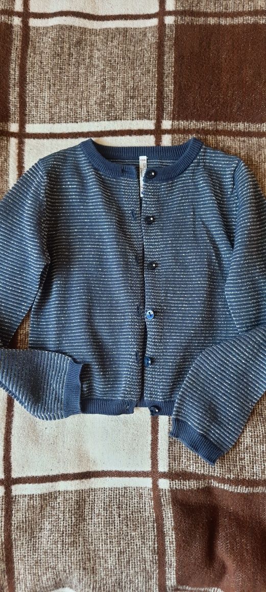 Sweter dziewczęcy Coccodrillo 128 cm
