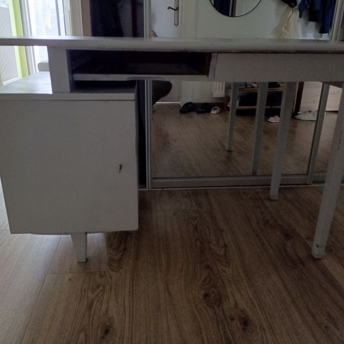 Biurko z Czasów minionych