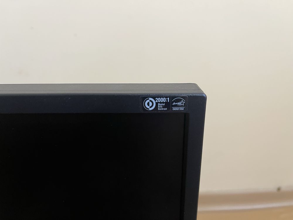 Lg Flarton L194WT-BF
