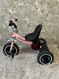 Дитячий велосипед (музикальний з підсвіткою)для дитини віком 2-4,5 р