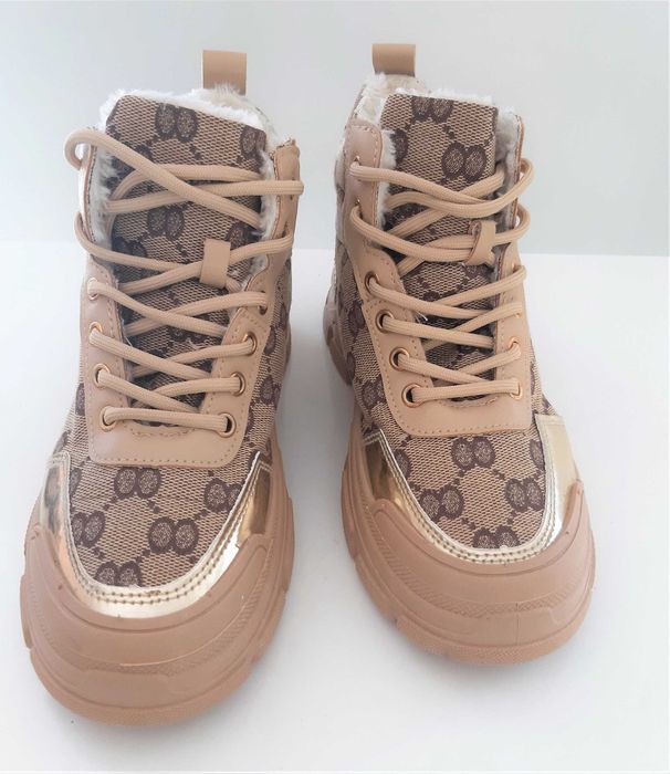 TRAPERY SNEAKERSY ocieplane beżowe r.41