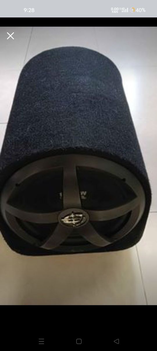 Caliber BCT112A Subwoofer com amplificador 1000 W