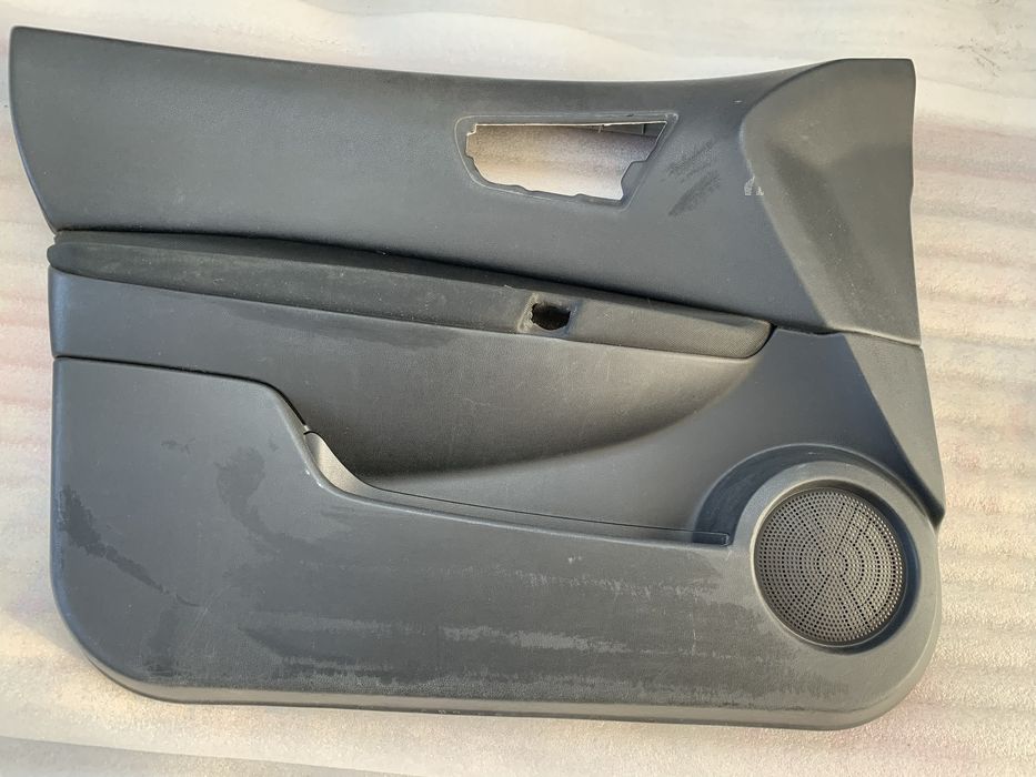 Стекло водительской двери QASHQAI j10, запчасти