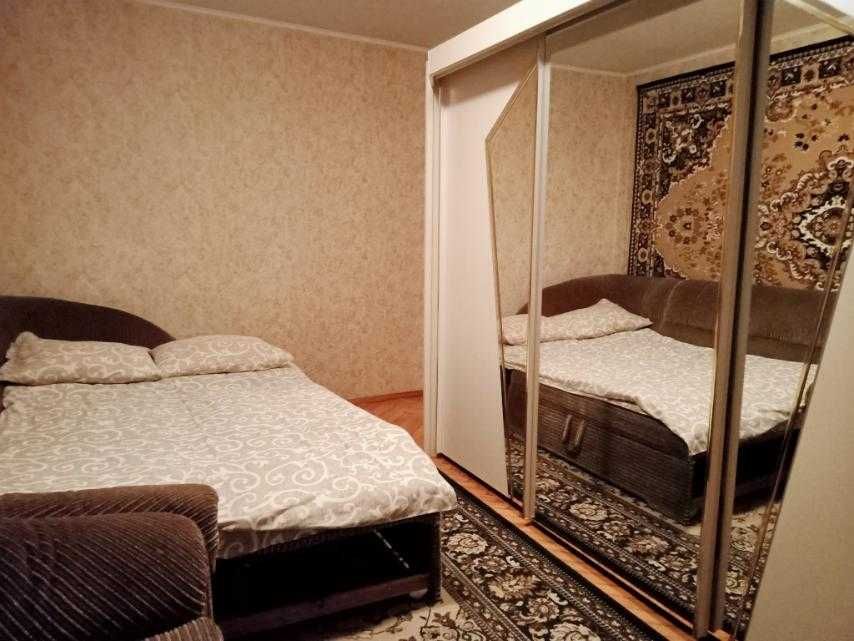 Подобово, погодинно, вул. Йорданська 24"Б"  м. Оболонь.