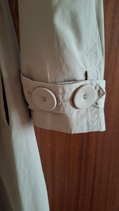 Плащ жіночий 48 розмір