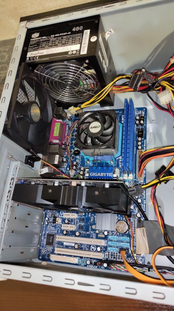 Комп'ютер Phenom II X4 945 & R7 200