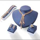 Conjunto elegante de colar,anel pulseira e brincos