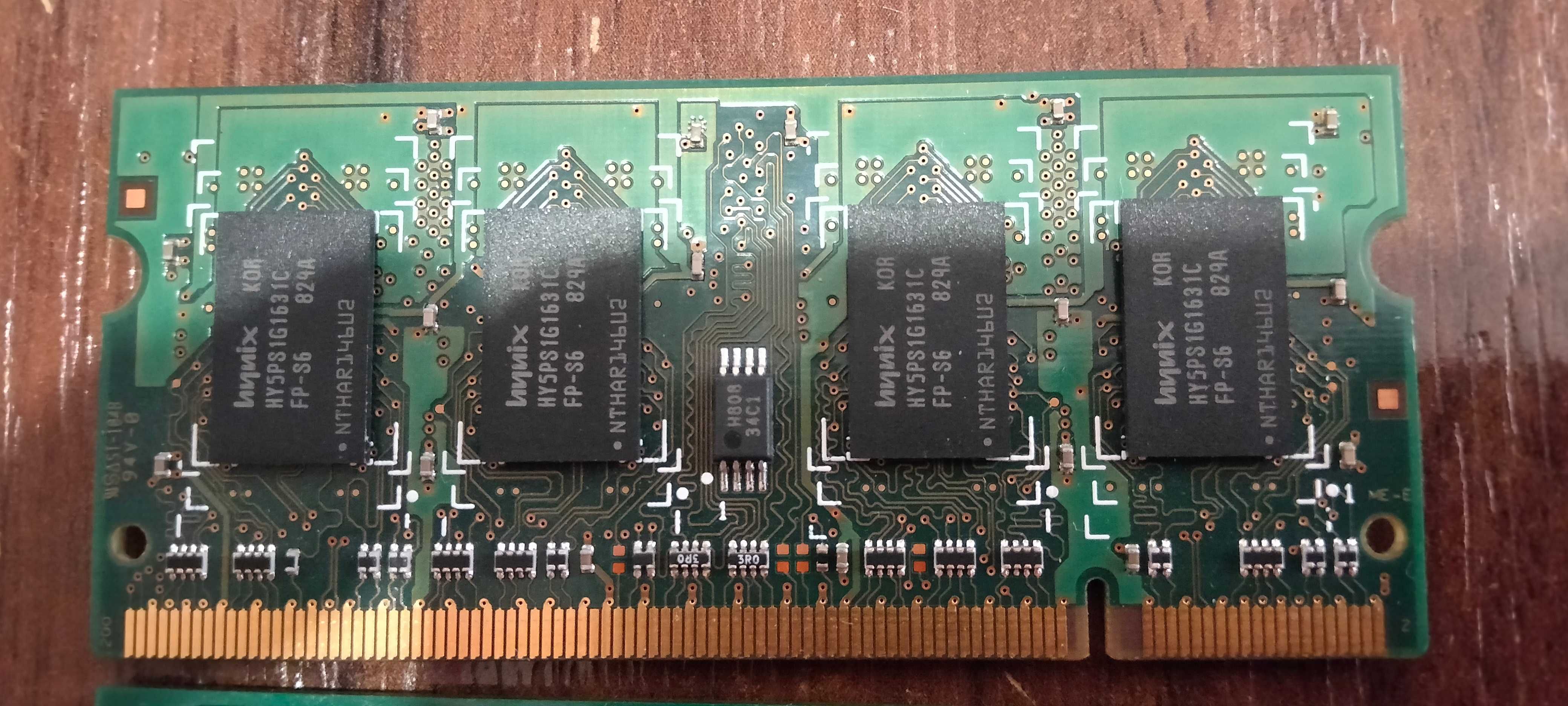 оперативная память so dimm ddr-2 (цена за обе) 1гб+1гб