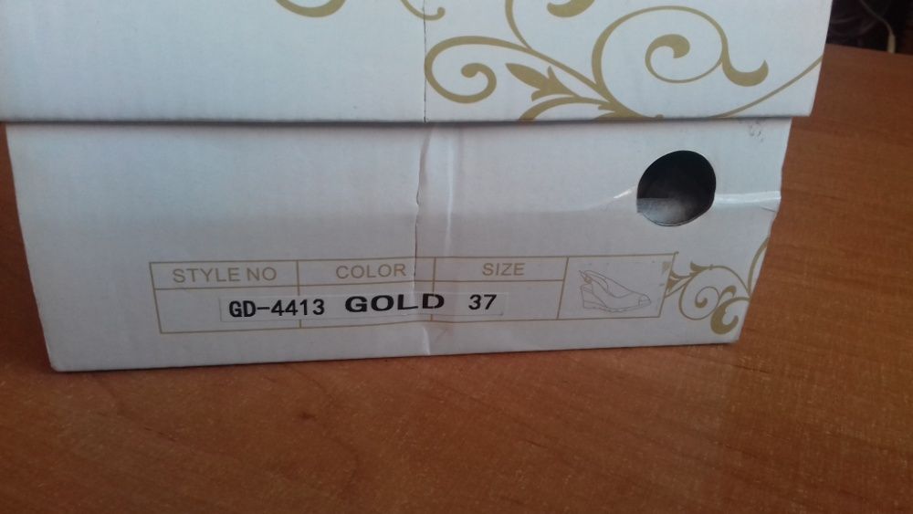 sandały damskie na koturnie złote Goodin GD-4413