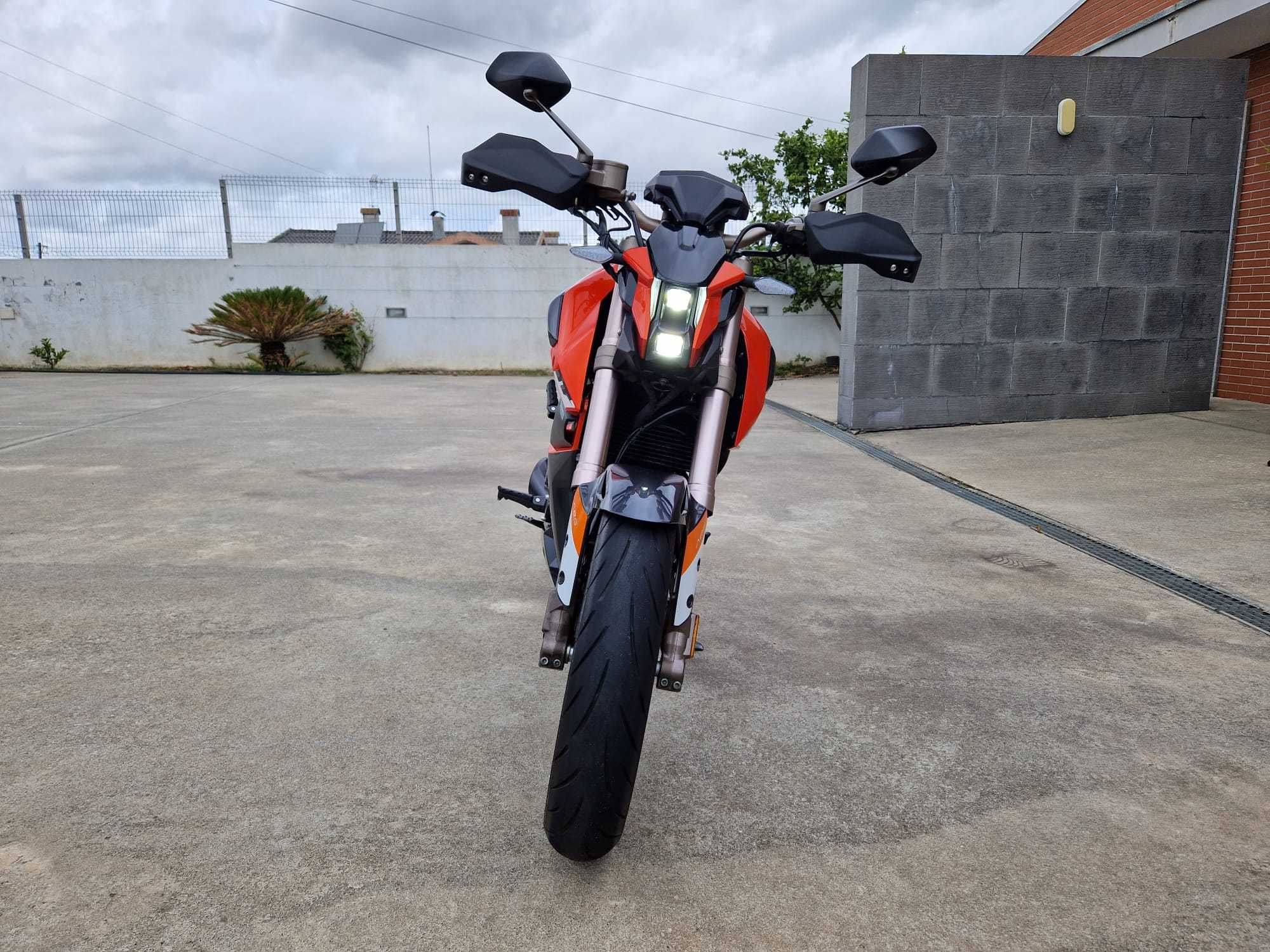 vendo mota Zontes 125