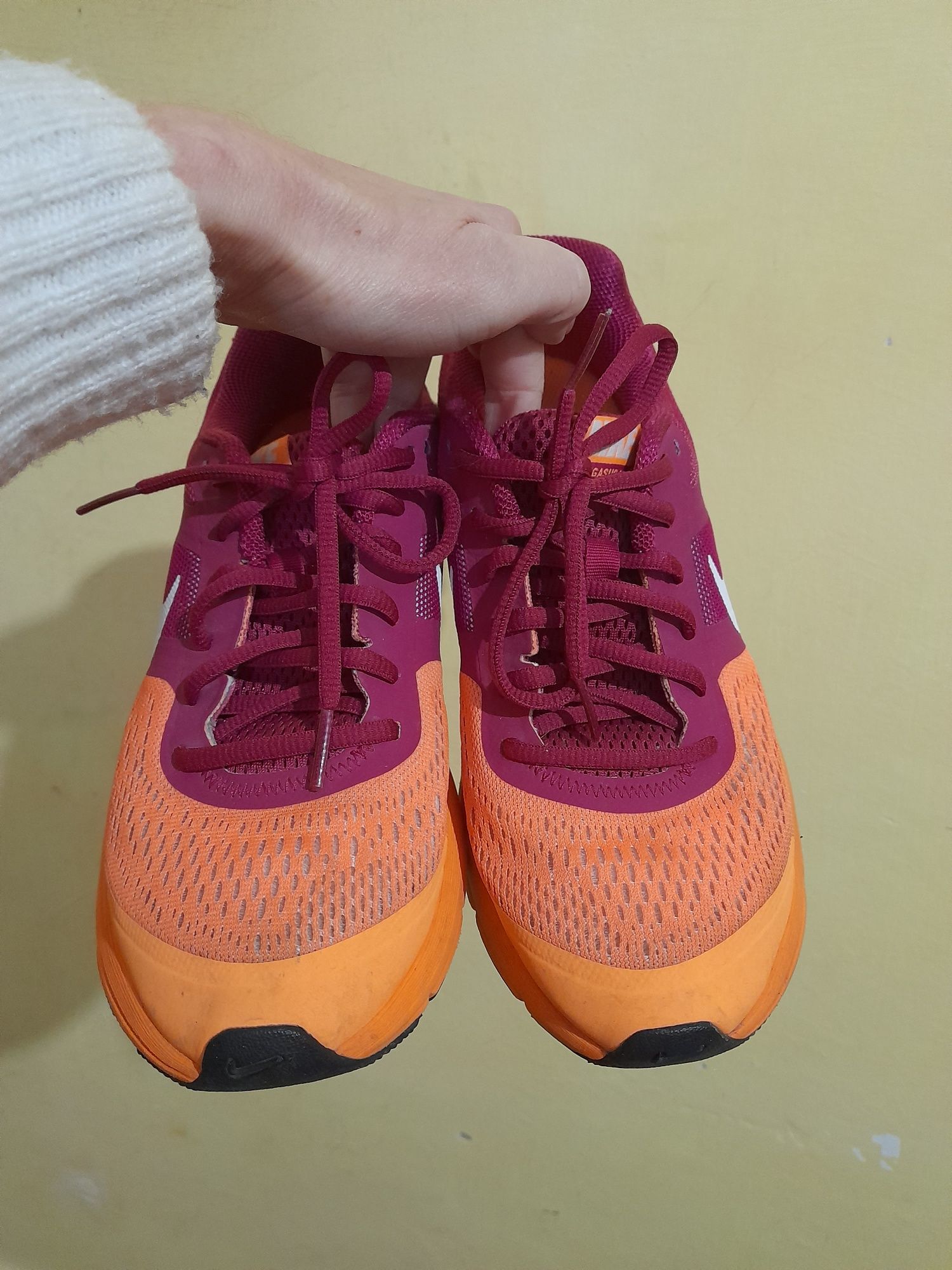 Nike Pegasus 30 оригінал жіночі спортивні бігові кросівки