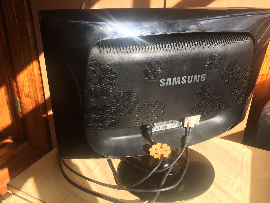 Монітор Samsung 20" SM 2033SN