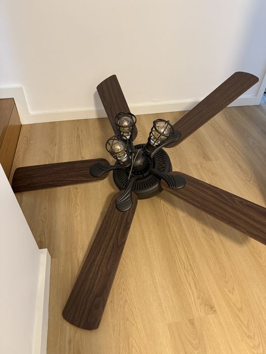 Candeeiro/ventoinha estilo industrial