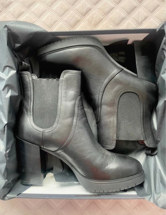 Skórzane botki Liu Jo