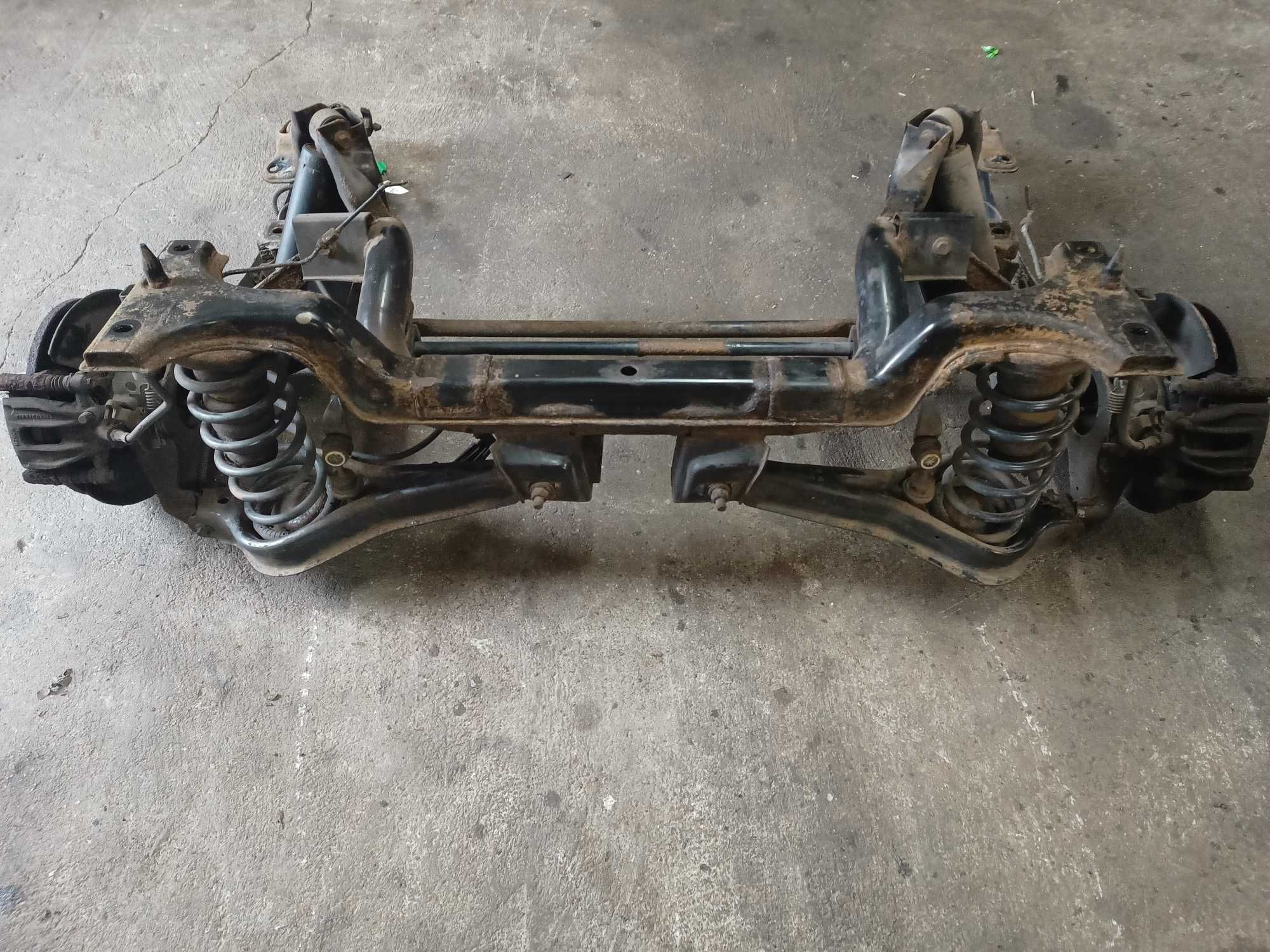 Ford Mondeo mk3 zawieszenie tył kombi