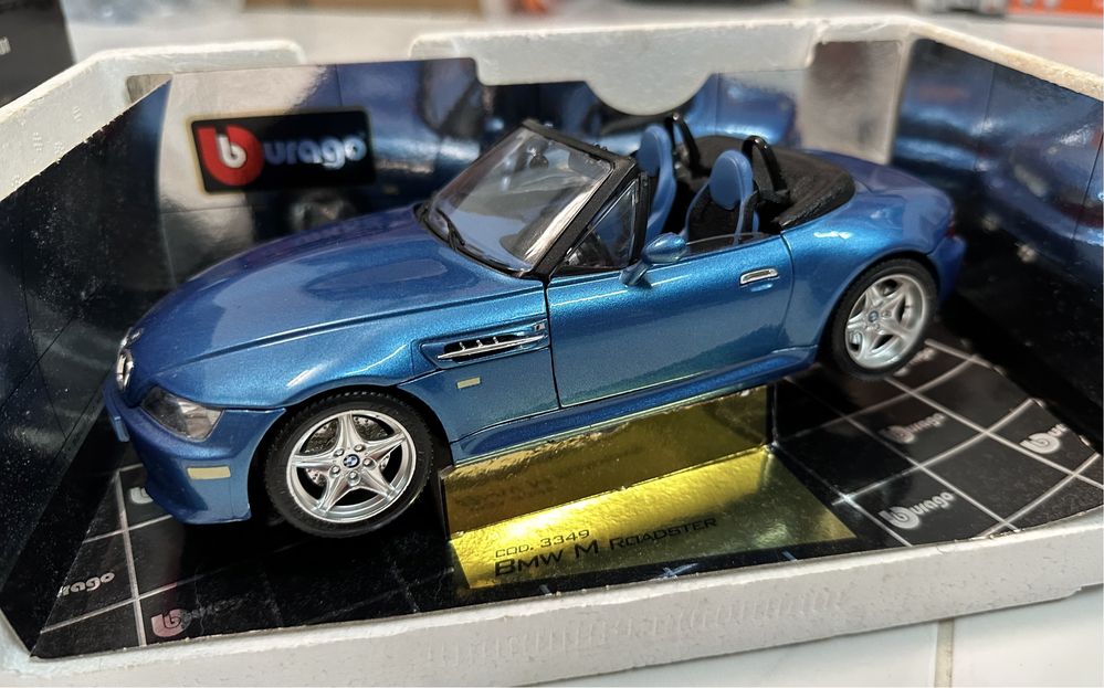 Vendo carro coleção BMW M Roadster 1/18