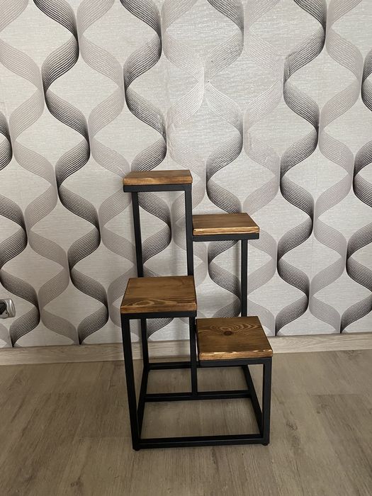 Kwietnik stalowy / metalowy typu loft