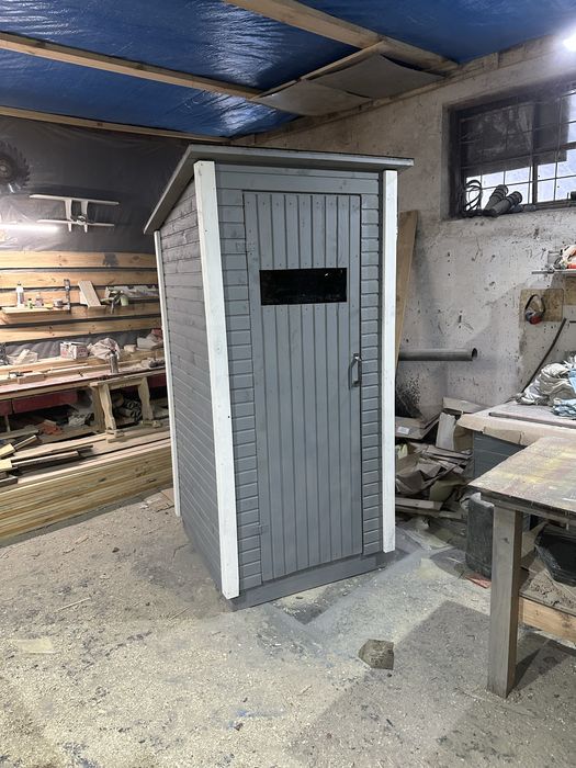 Туалет деревяний, дачний туалет, виходок