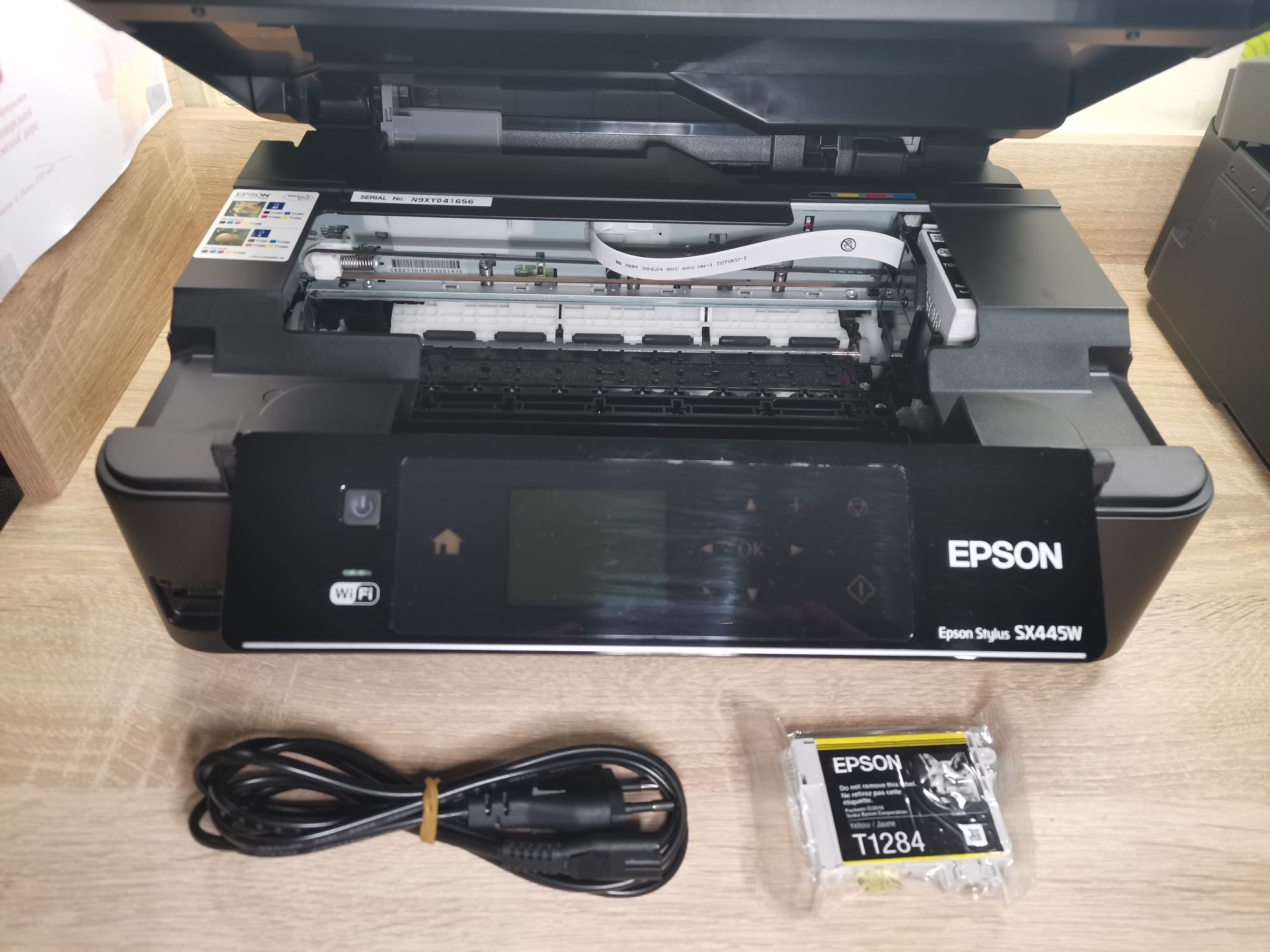МФУ Epson Stylus SX445W Wi-Fi фото принтер