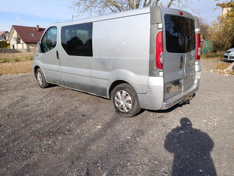 Opel Vivaro L2H1 brygadowka klimatyzacja nawigacja