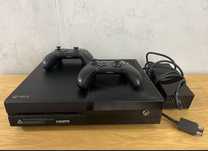 Konsola Xbox One / 2 kontrolery