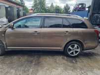 TOYOTA AVENSIS II T25 03-06 2005 r. KOMBI 4Q9 DRZWI LEWY TYŁ LEWE TYLNE