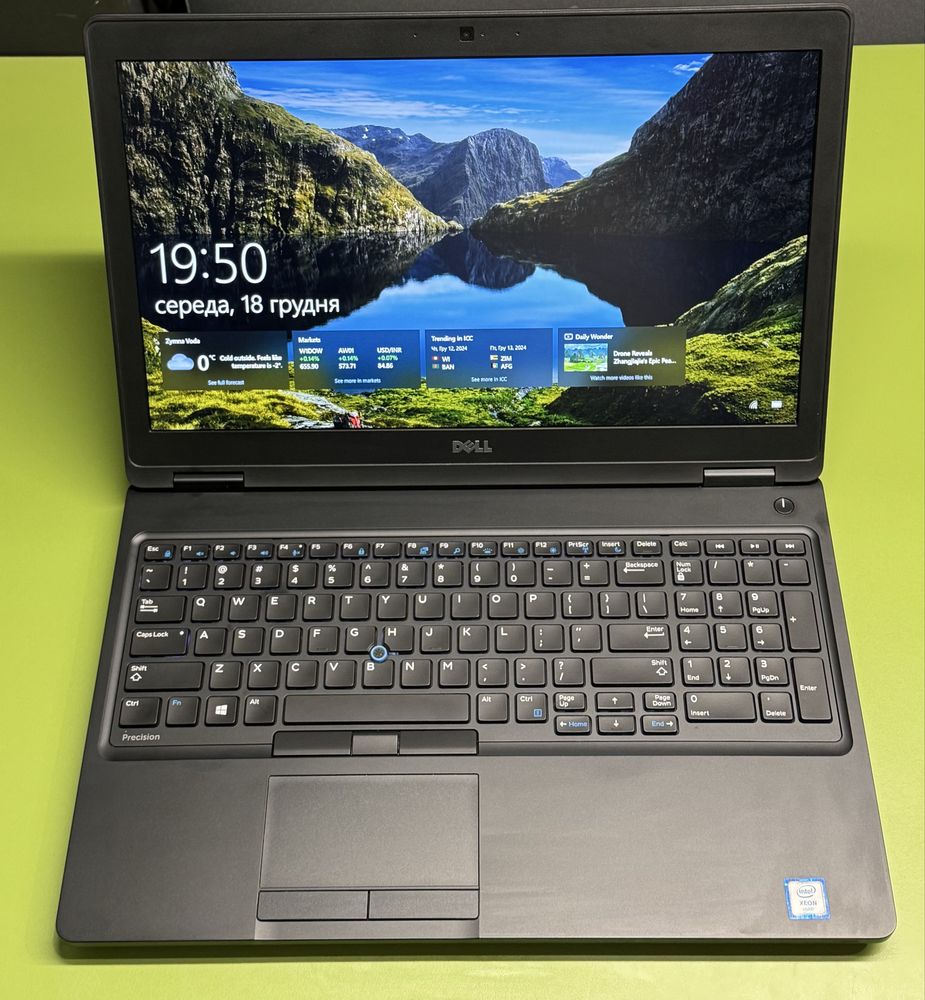 Dell Precision 3520 (Xeon E3-1505m, 16gb, 256ssd, Quadro 620m 4gb)