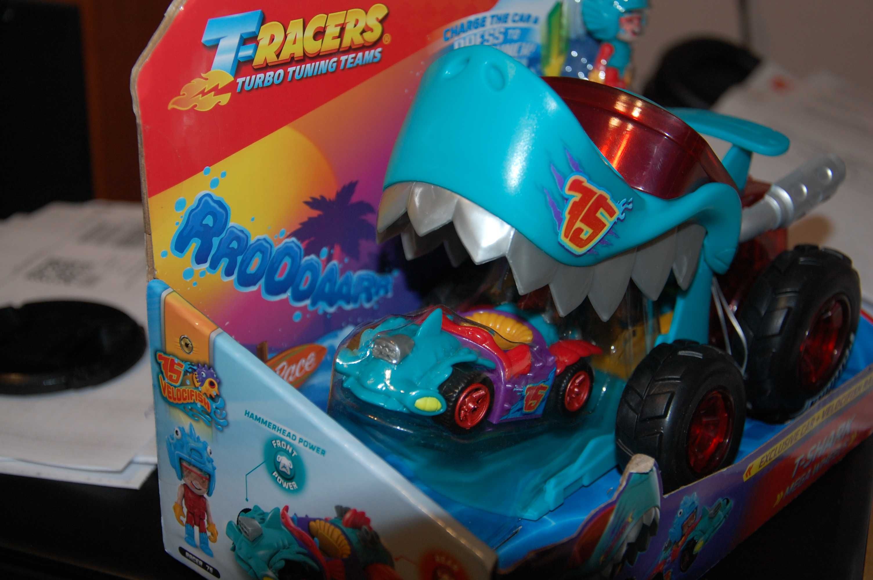 nowy samochod + wyrzutnia T-RACERS