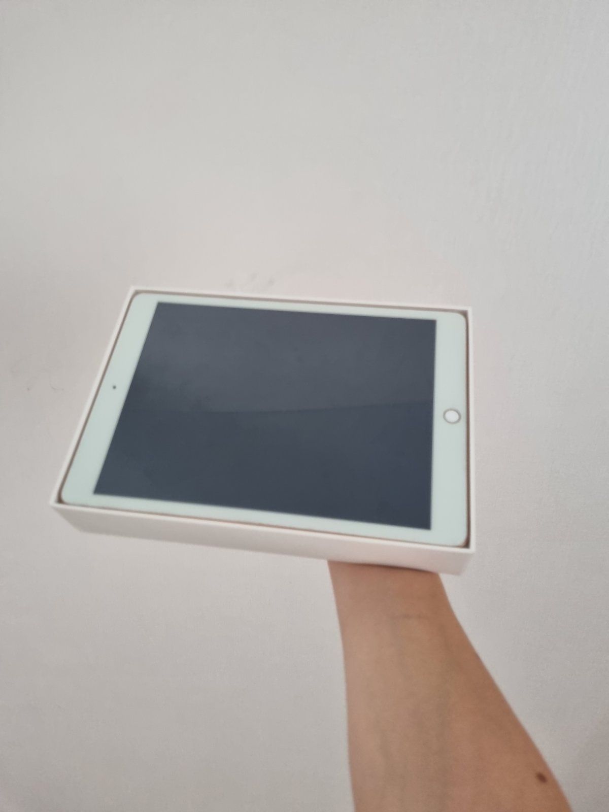 Ipad 8 покоління 128 гб