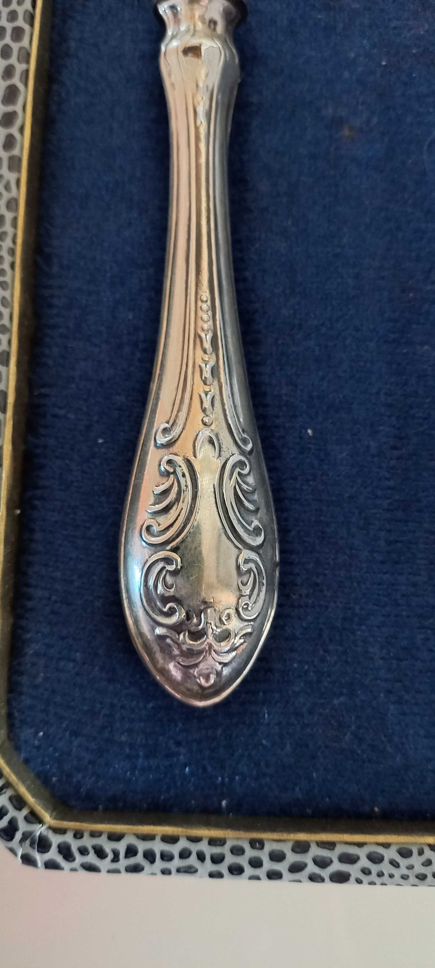 Faqueiro e argola em prata