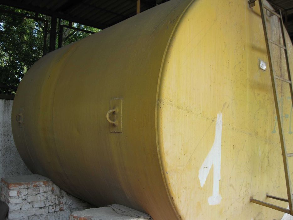 Бочка ємність цистерна об"ємом 10м3