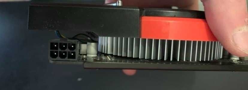 Asus HD 7770 1GB GDDR5  отличное состояние!!!